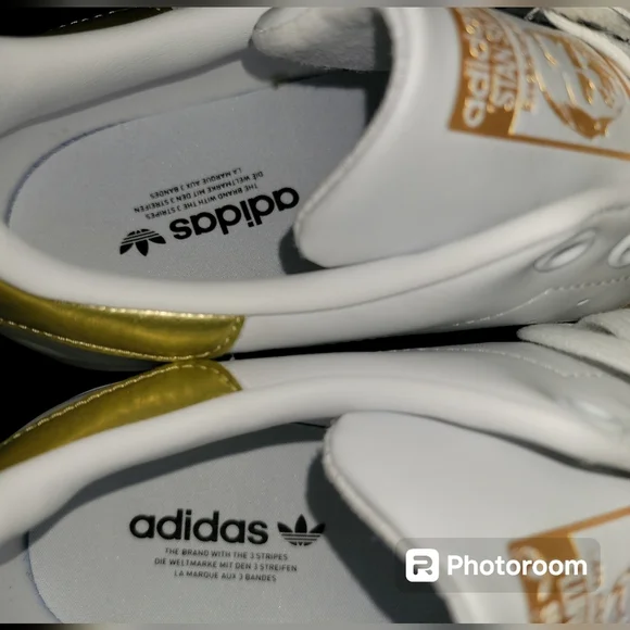 Women's White and Gold Stan Smiths - Picture 9 of 10